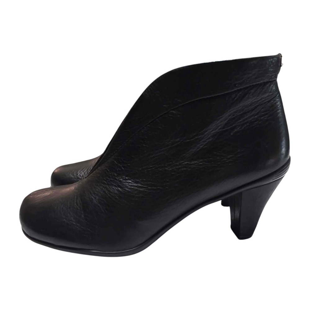 Gentle Souls Osaka Mia Black Leather Ankle Boots Kitten Heel Womens 7.5M SH319 - Picture 7 of 10